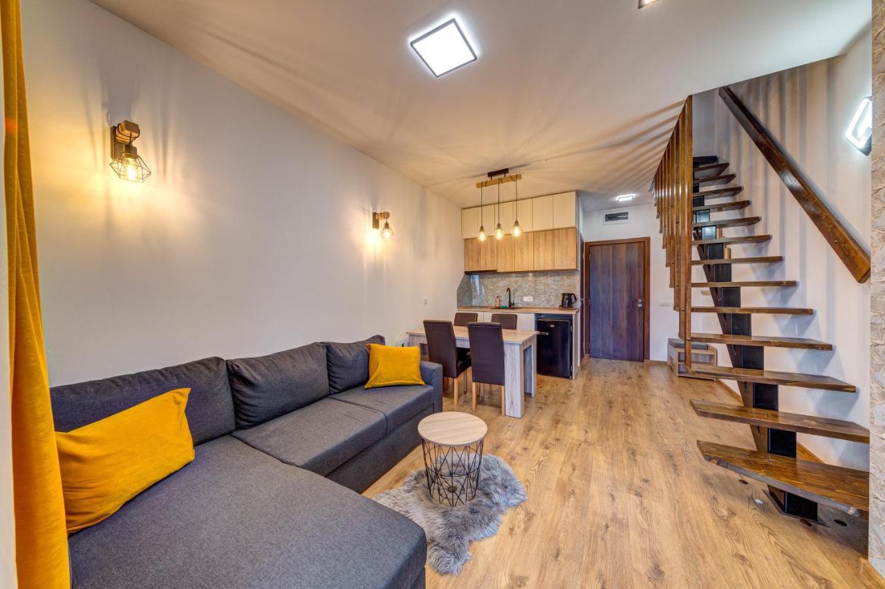Skyday Penthouse Deluxe at Oak Residence Smolyan Bagian luar foto