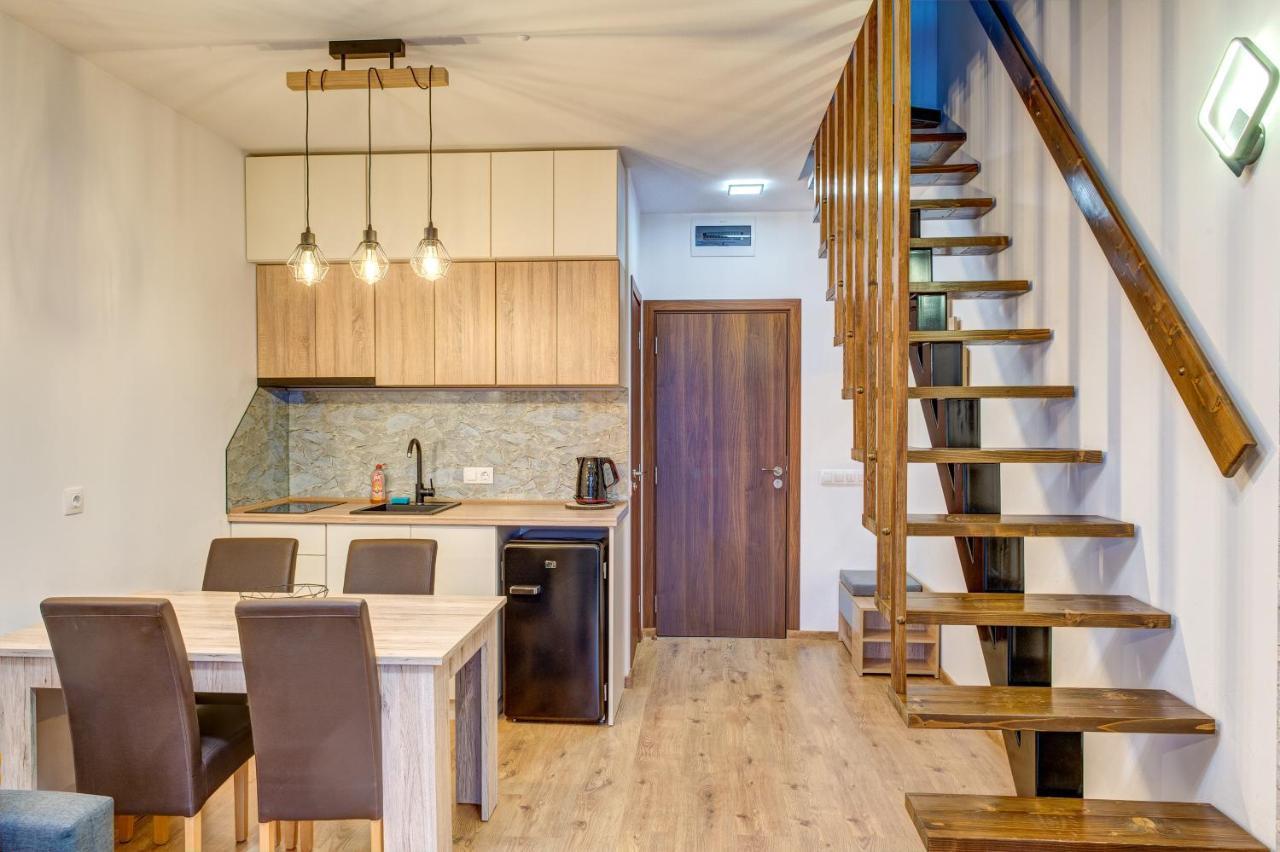 Skyday Penthouse Deluxe at Oak Residence Smolyan Bagian luar foto