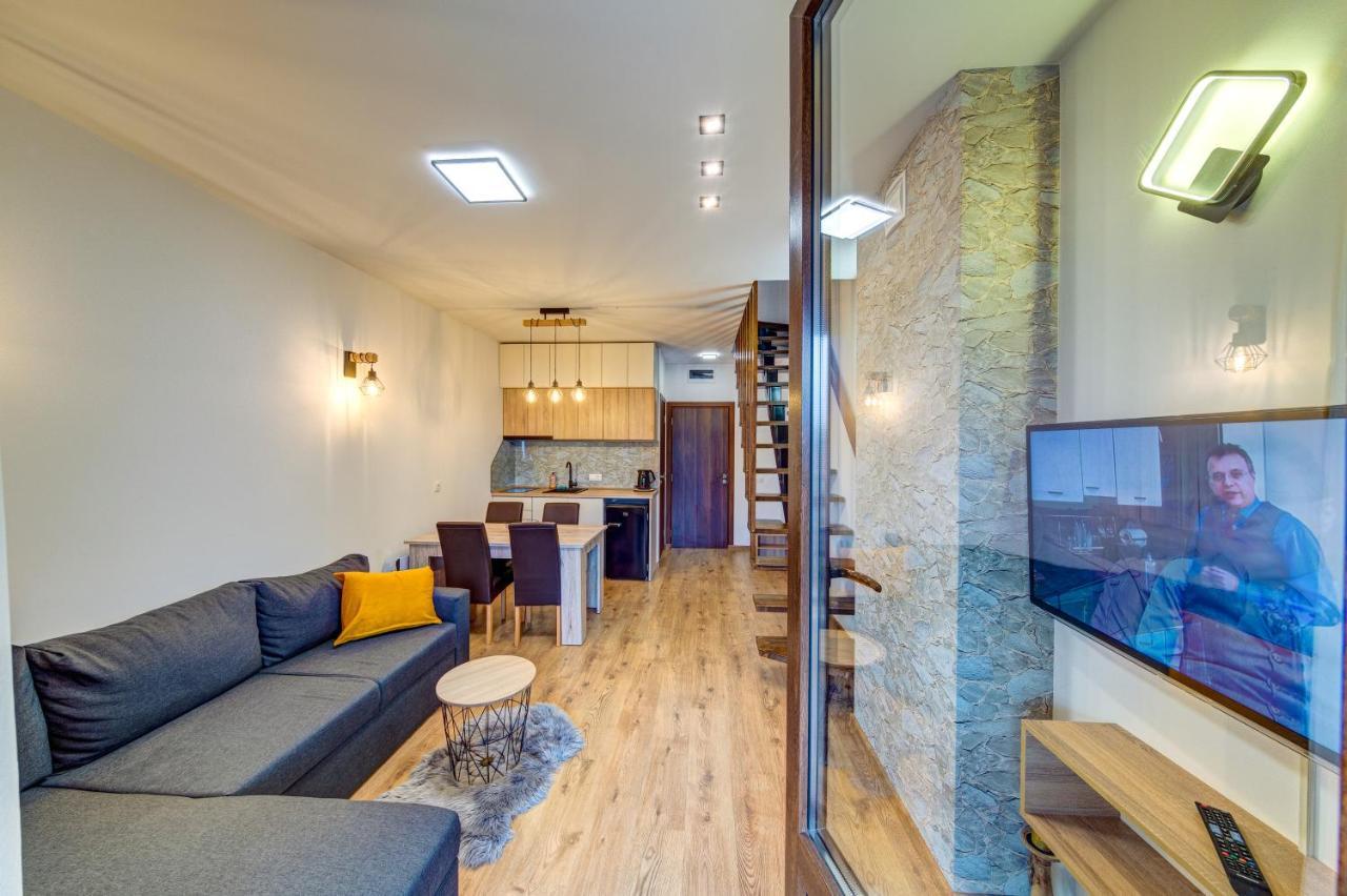 Skyday Penthouse Deluxe at Oak Residence Smolyan Bagian luar foto