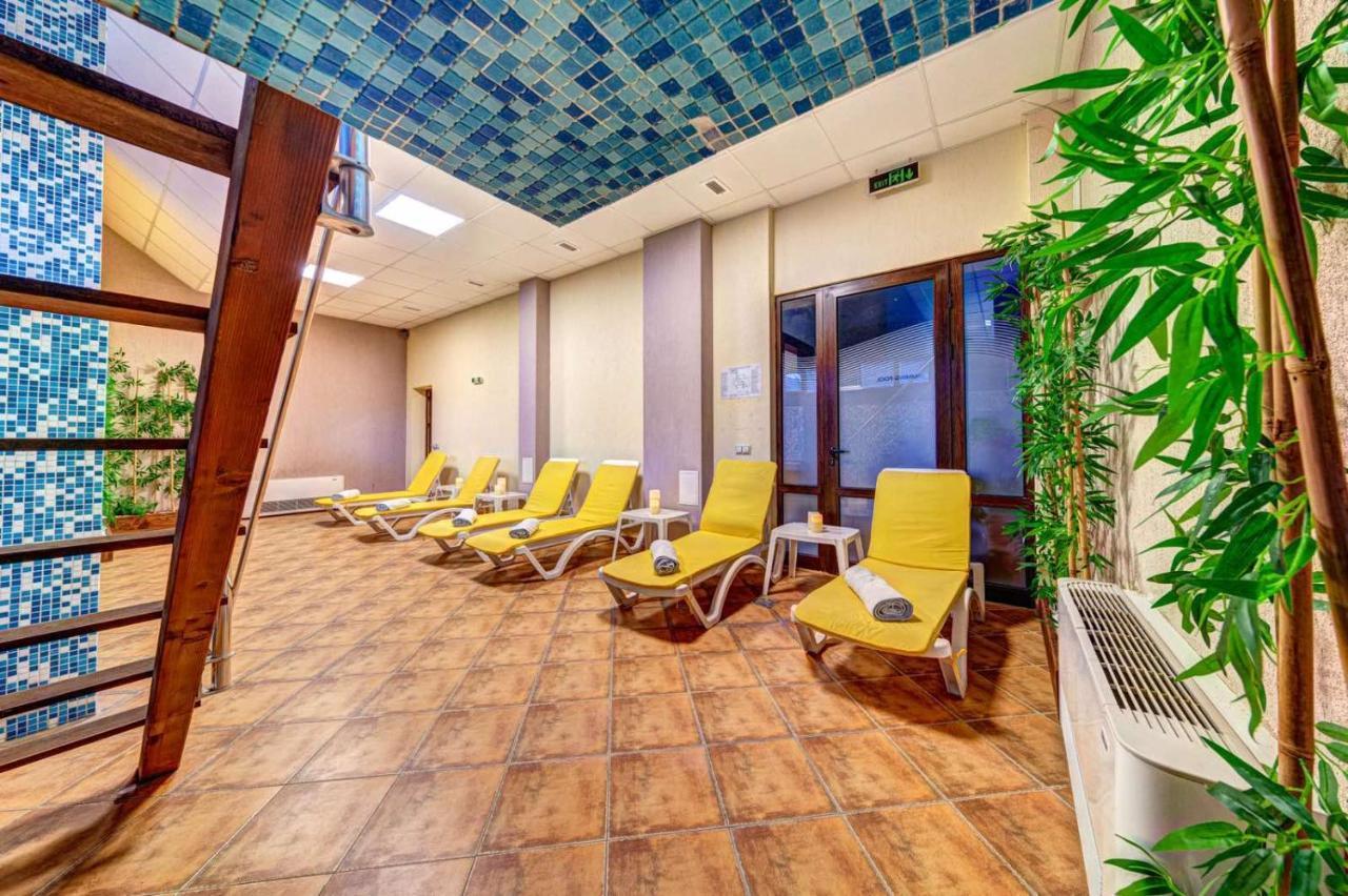 Skyday Penthouse Deluxe at Oak Residence Smolyan Bagian luar foto